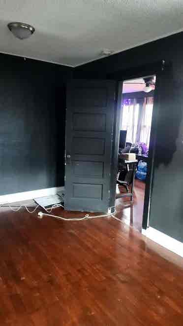 Large Room for Rent!