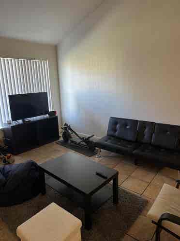 Private room at Colleges at La Rue