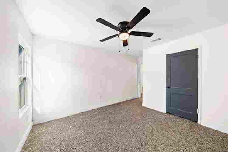 Cozy Room in Eado Houston