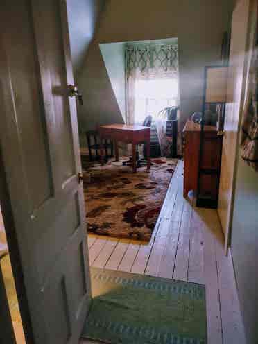 Victorian bright Home to Share