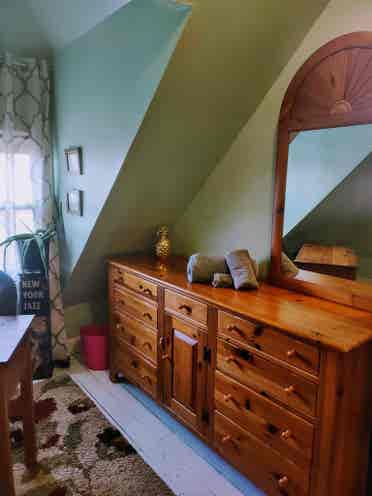 Victorian bright Home to Share