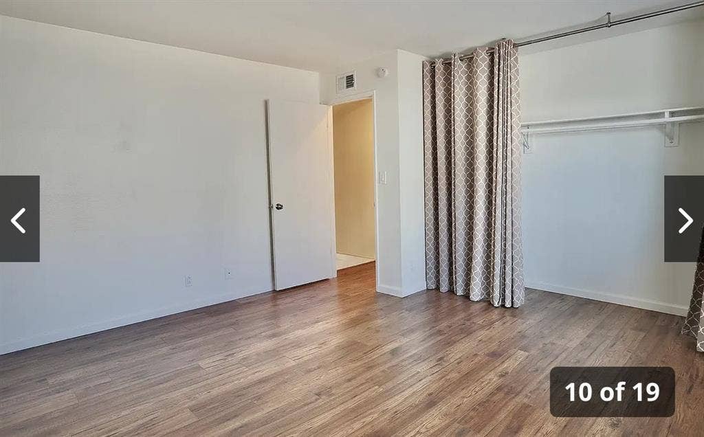 Two rooms for rent in 3 bed house