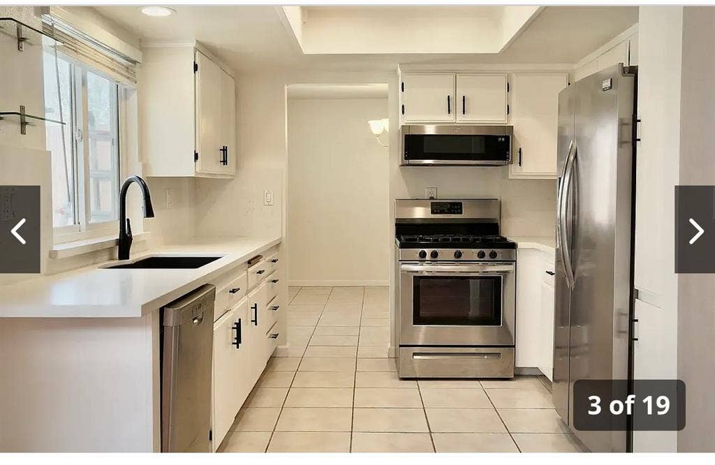 Two rooms for rent in 3 bed house