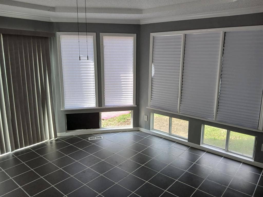 Available Room For Rent