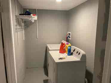 Available Room For Rent