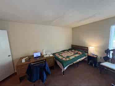 Great Location, Cheap Rent