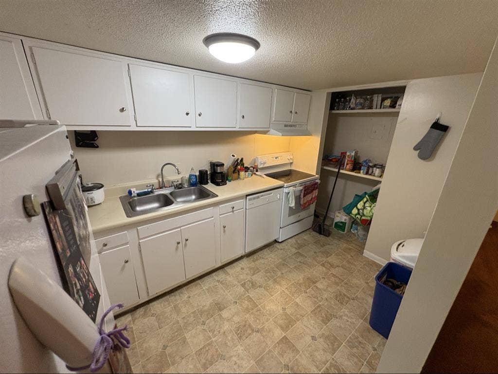 Great Location, Cheap Rent
