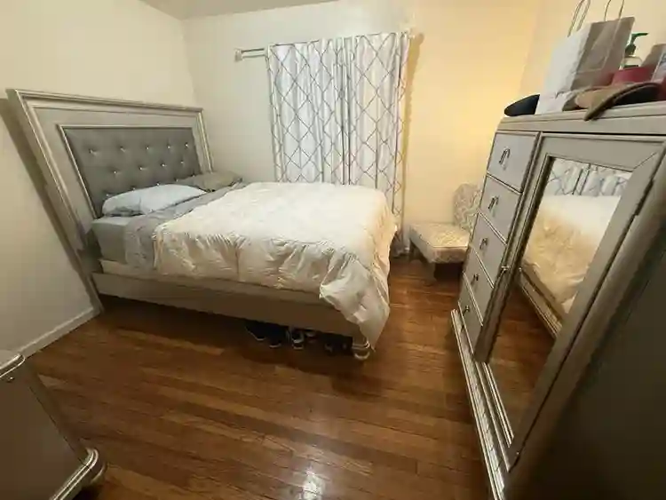 Room for rent in private house