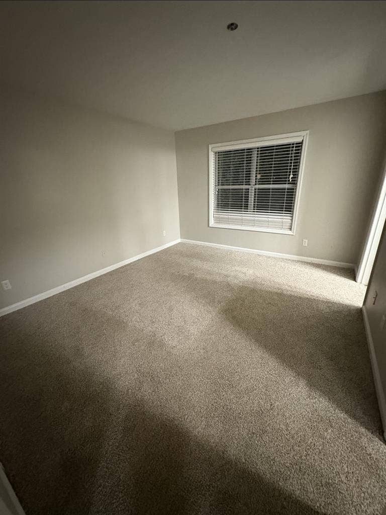 Primary bedroomm