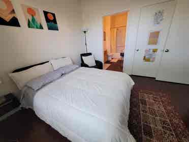 Looking for room mate