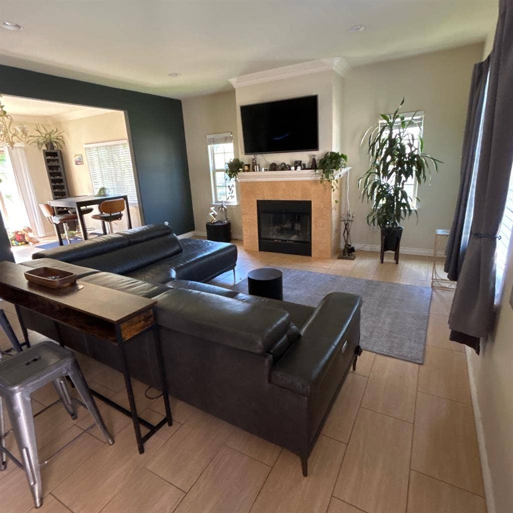 Clean, safe and chill house
