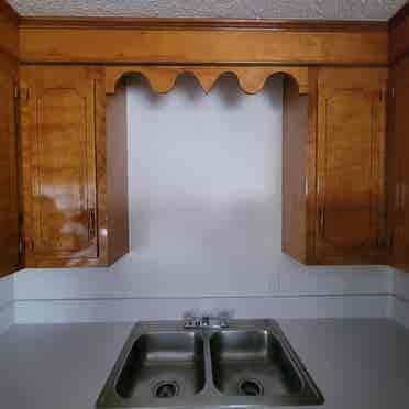 One bedroom apartment available now