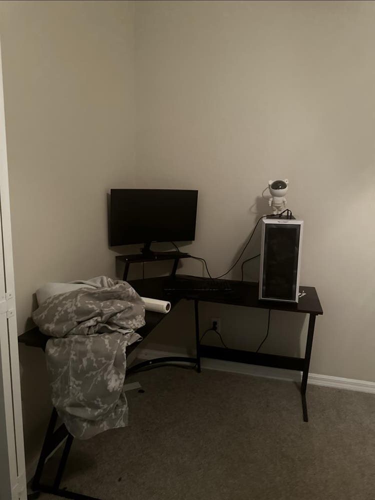 I rent a room in my townhouse.