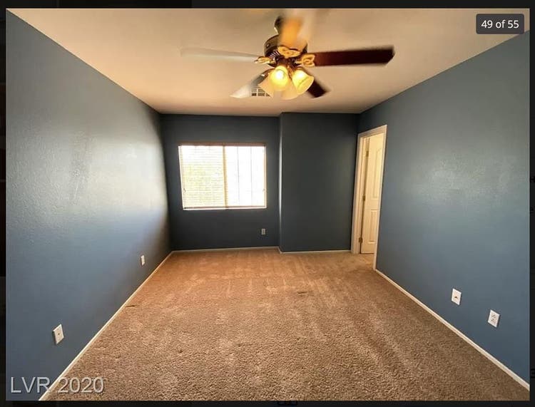 Looking for a roommate