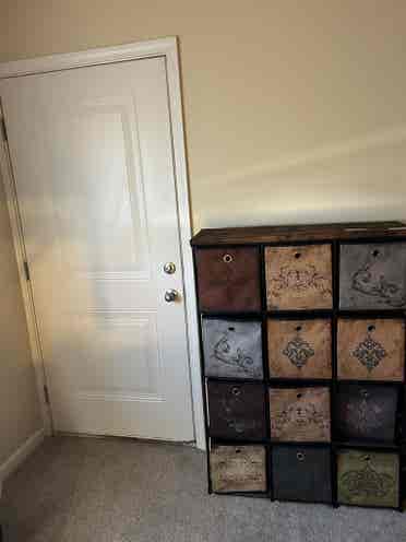 Room for rent with washer and dryer