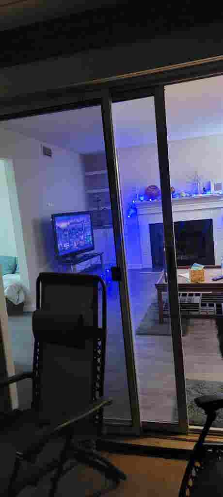 Looking for a roommate