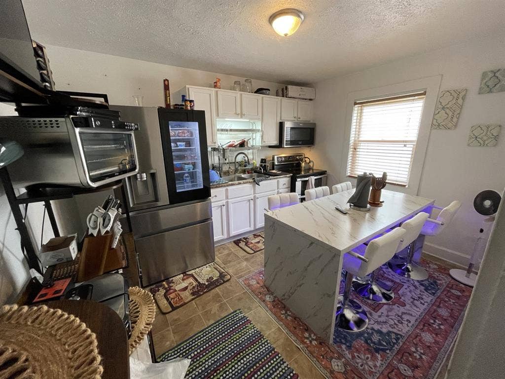 Free Utilities/CableTV/Wi-Fi & More