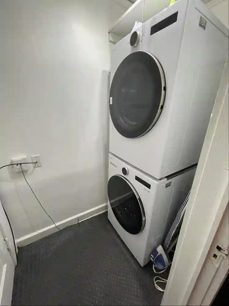 Free Utilities/CableTV/Wi-Fi & More