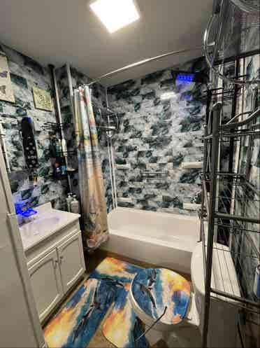 FULL FURNISHED ROOM & BIG SCREEN TV
