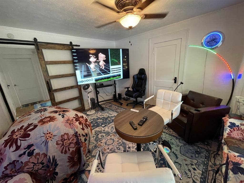 Free Utilities/CableTV/Wi-Fi & More