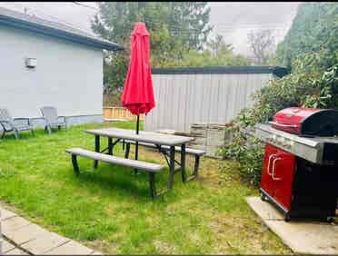 Room for rent / roommate/ chambre a