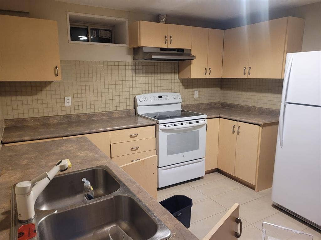 legal basement with 2 bedroom