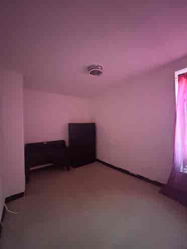 Room for rent Upper Westside