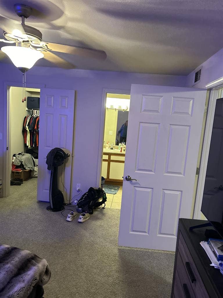 Master bedroom $