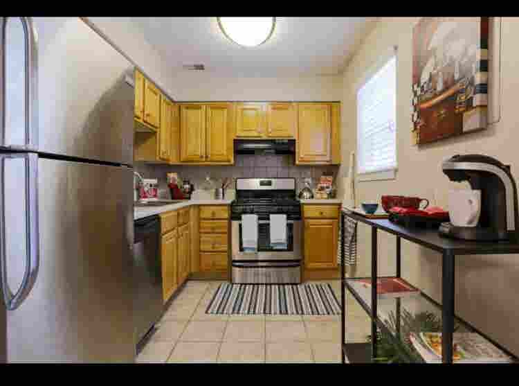 Town home for rent in Cumberland