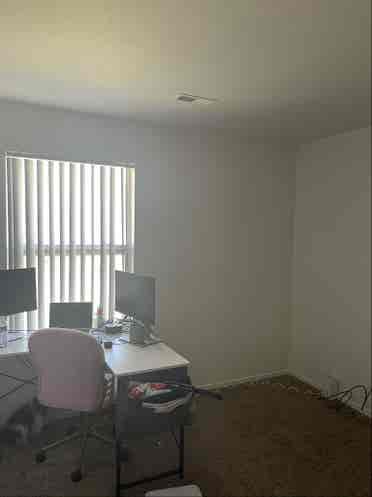 Room for Rent ~ Cozy and Clean!