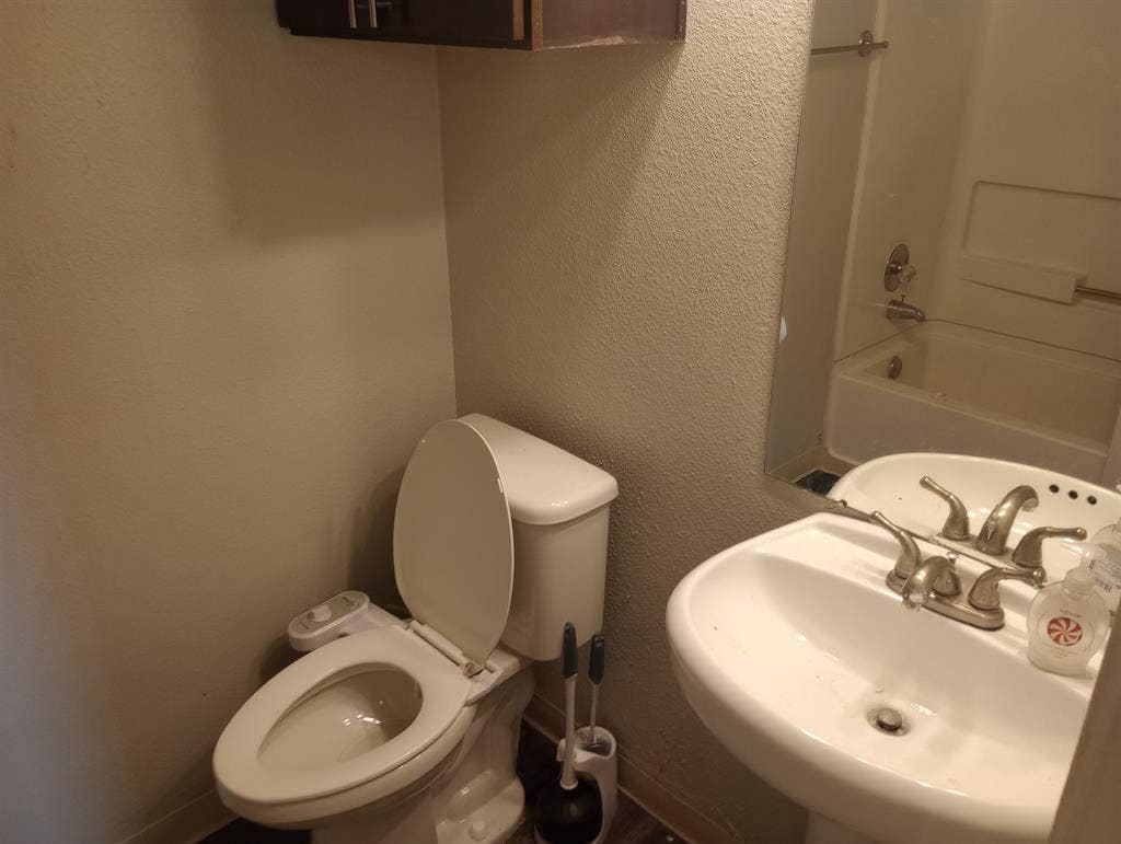 Room for rent in Littleton
