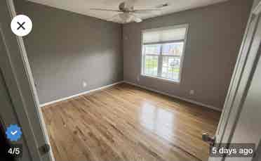 Room for rent!
