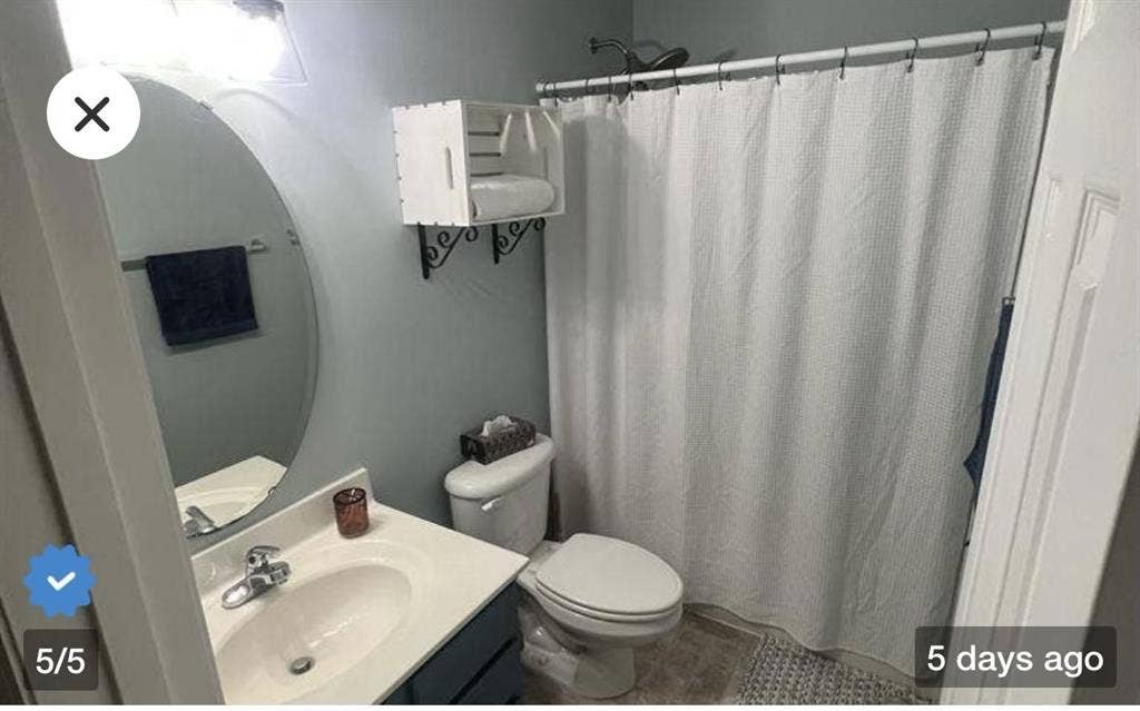 Room for rent!