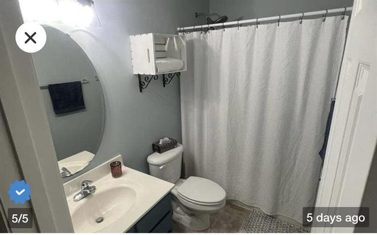 Room for rent!