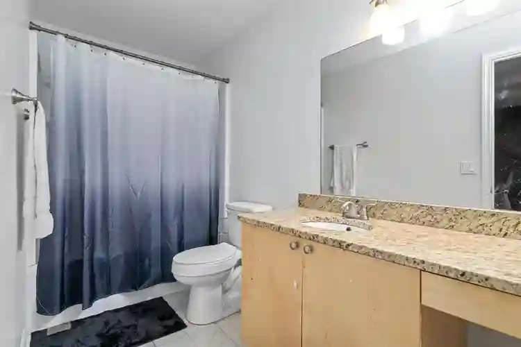 LOVELY CONDO IN SANDY SPRINGS