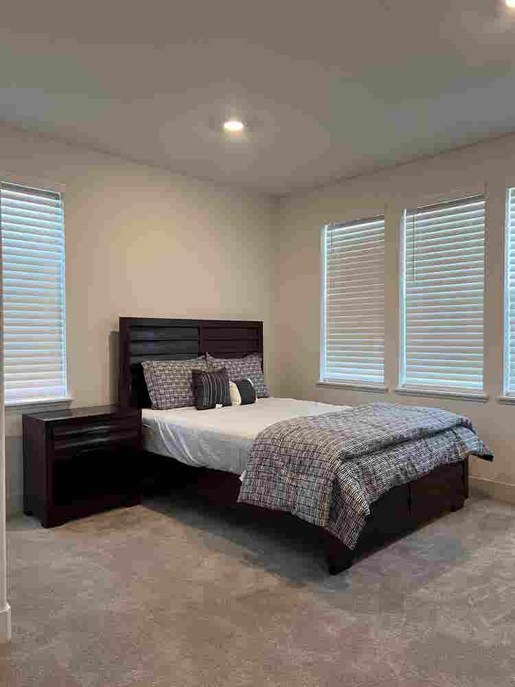 Fully furnished room for $