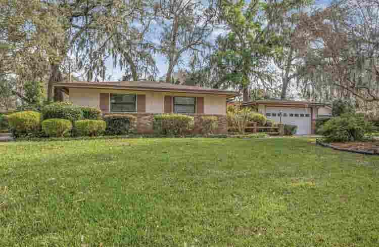 Room for rent in Jacksonville