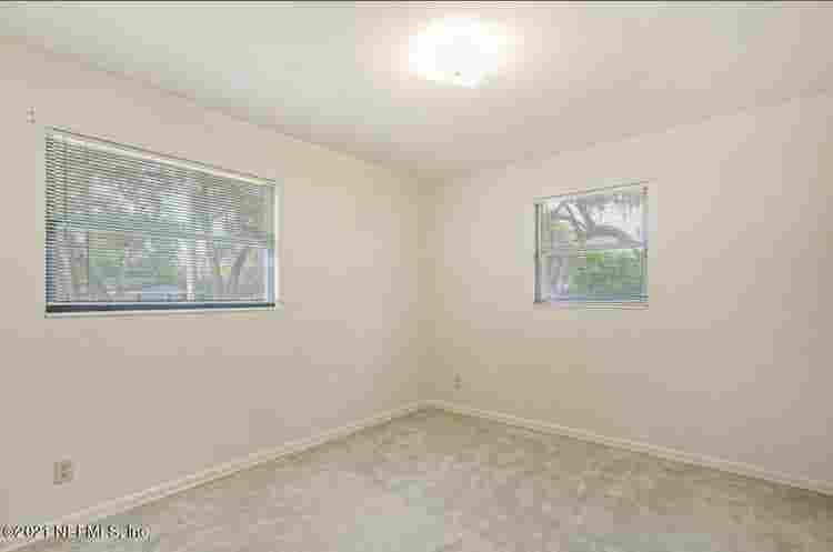 Room for rent in Jacksonville