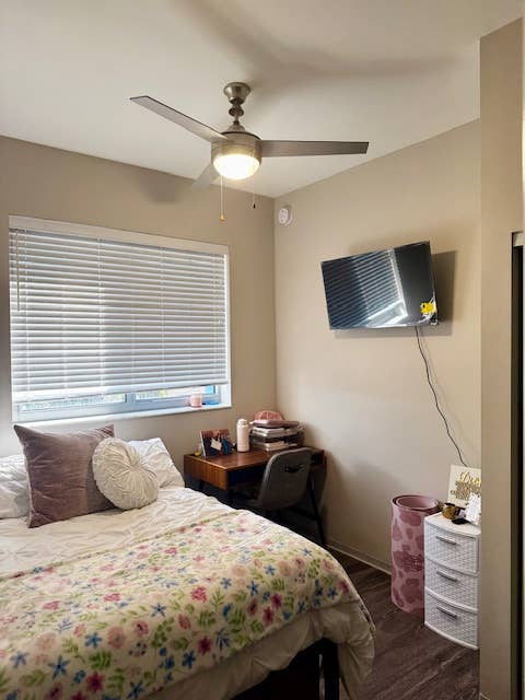 Subleasing my room Identity Miami
