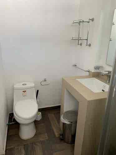 Se renta habitación amueblada