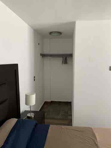 Se renta habitación amueblada