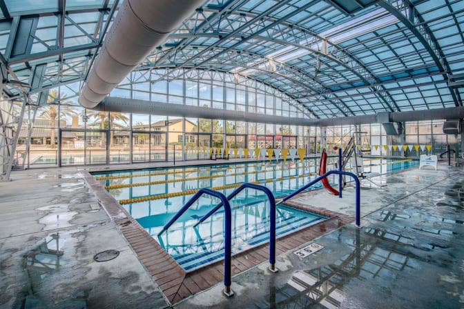 Private Room/Bath-Free Gym/Internet