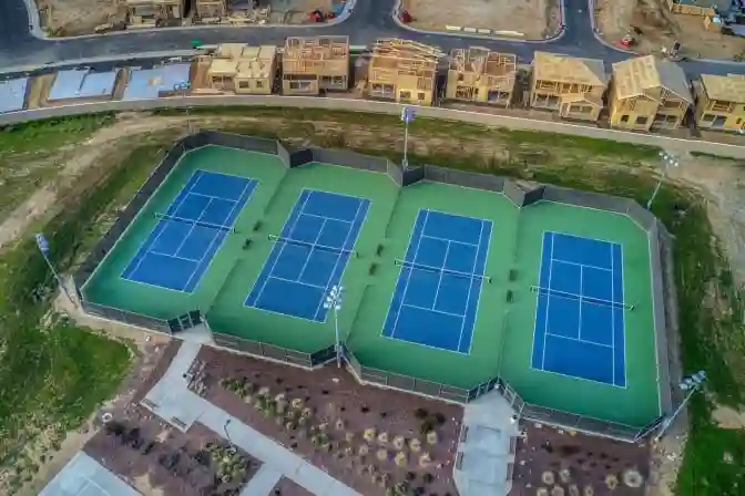 Private Room/Bath-Free Gym/Internet