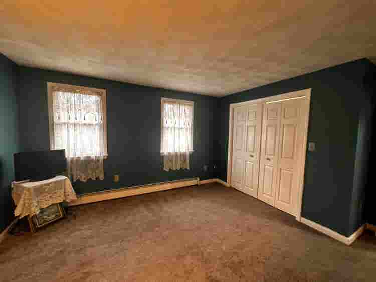 Large room with walk-in closet