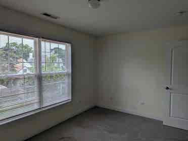 1 Large Berdoom in 4 Bd House
