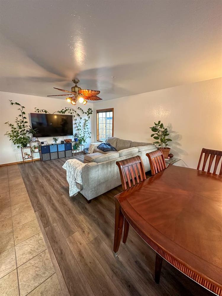Single Room in Clairemont Home