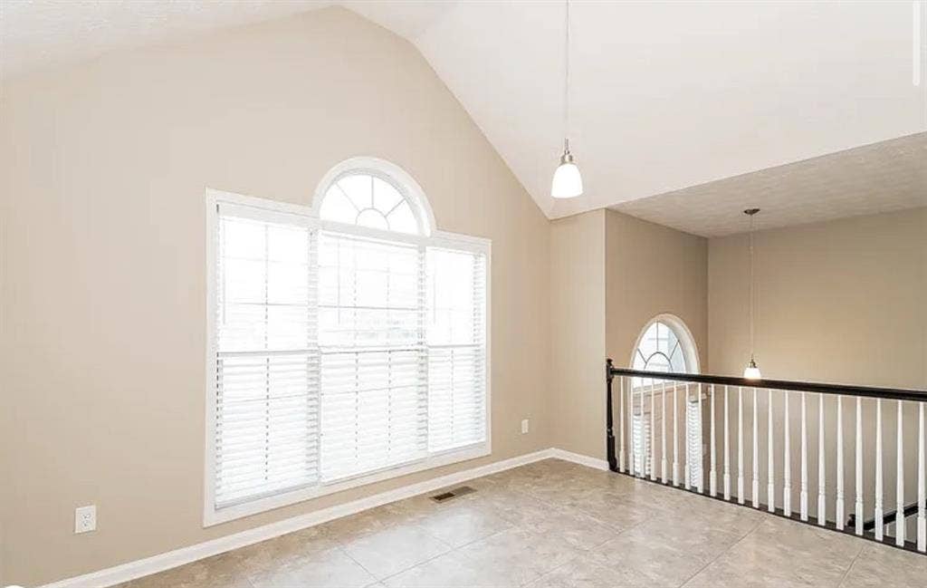 Looking to rent full house or room
