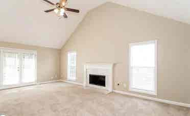 Looking to rent full house or room