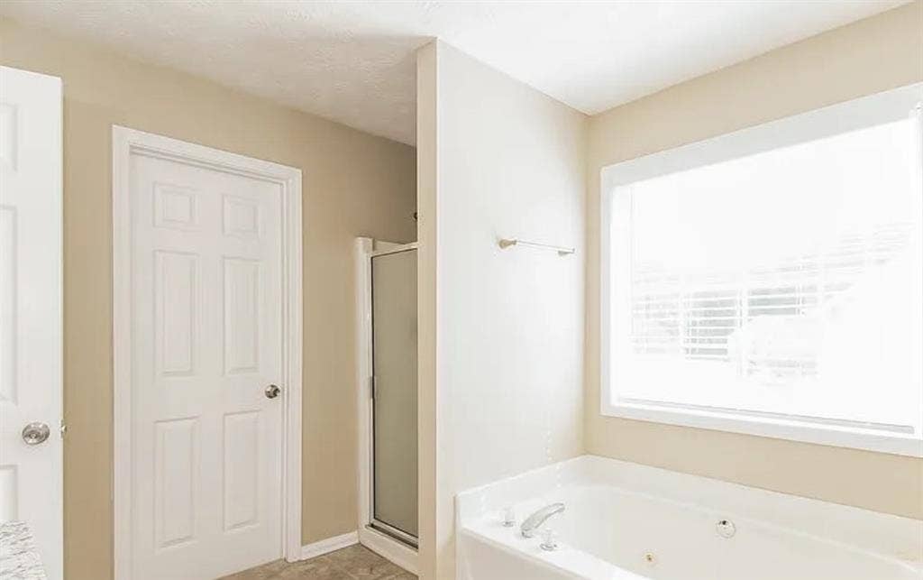 Looking to rent full house or room