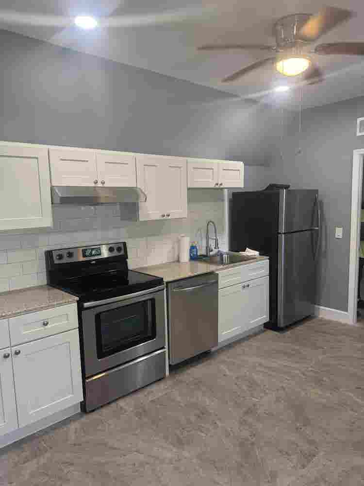 Private Rear B Apartment